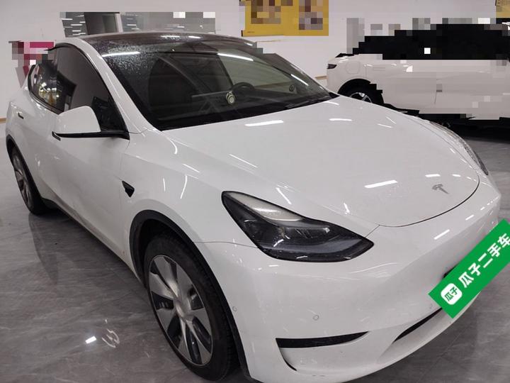 Model Y 2022 Facelift RWD photo 3