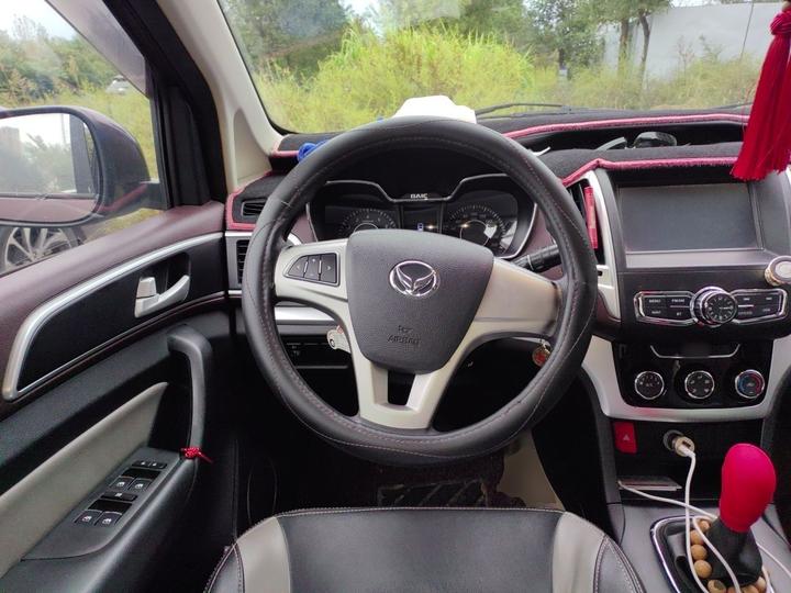 H3 2015 1.5L MT Comfort photo 7