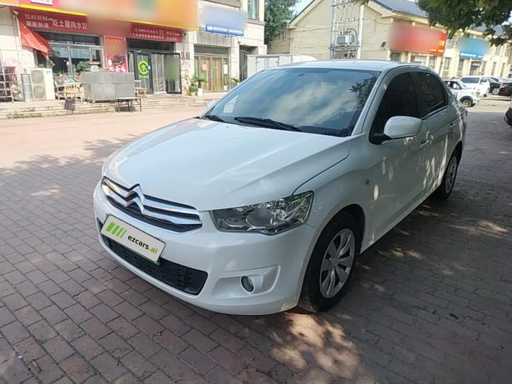 2014 1.6L MT Fashion