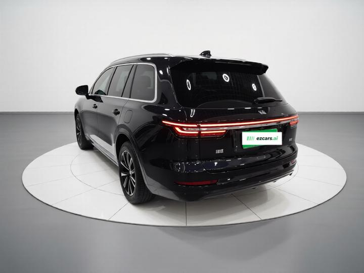 Li Auto ONE 2021 EREV 6-Seater photo 4