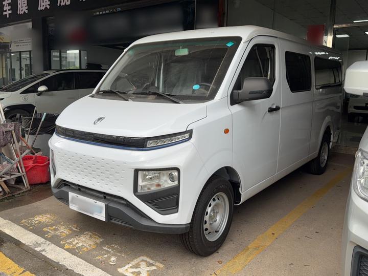 Jinbei E6 2026 Standard 6-Seater