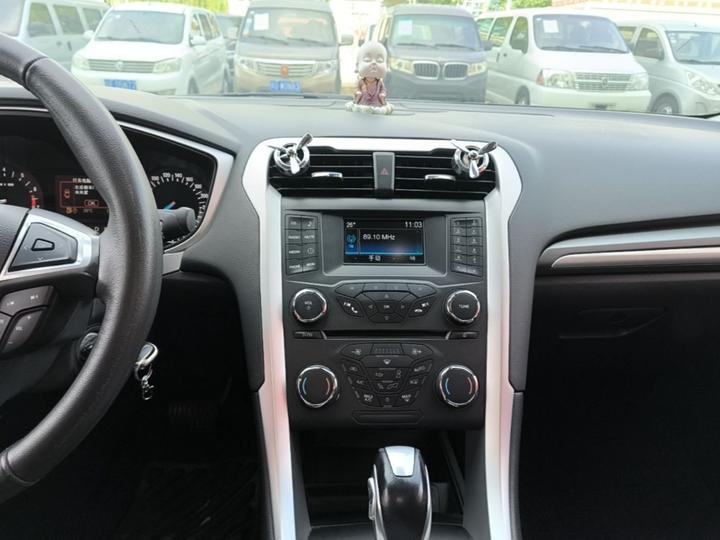 Mondeo 2013 1.5L GTDi180 Fashion photo 8