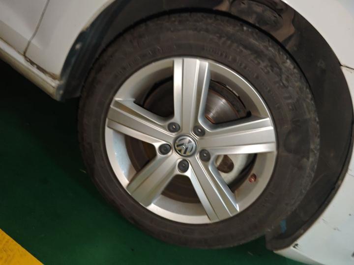 Golf 2016 1.6L AT Comfort photo 8