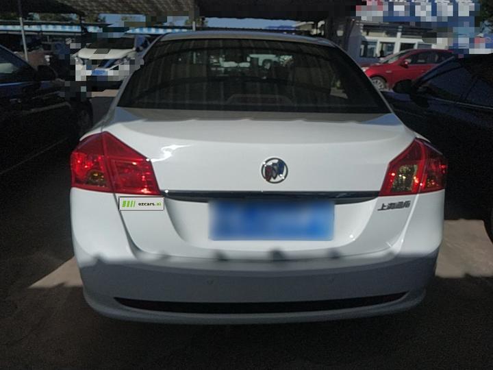 Excelle 2015 1.5L AT Classic photo 5