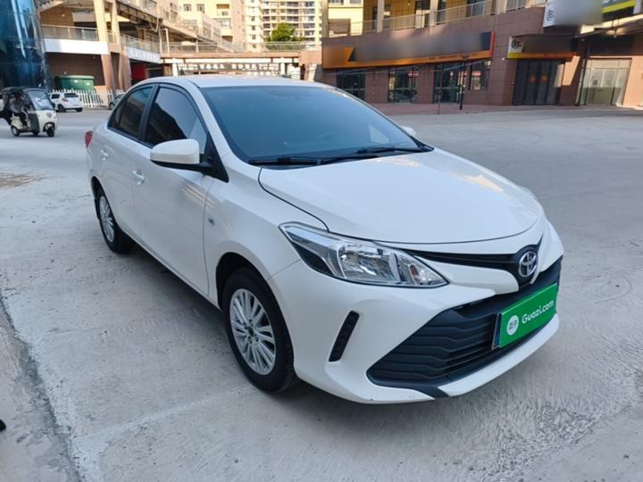 Vios 2017 1.5L CVT photo 3