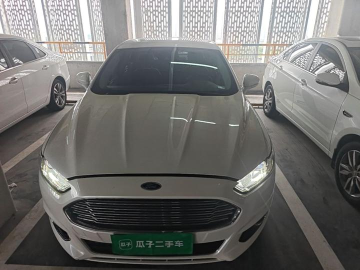 Mondeo 2013 2.0L GTDi200 Luxury photo 2