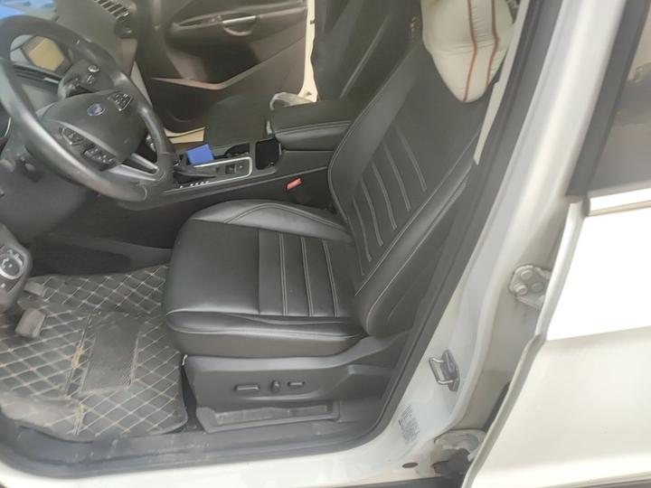 Kuga 2018 Facelift EcoBoost 180 RWD photo 7