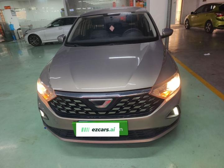 VA3 2021 1.5L AT photo 2