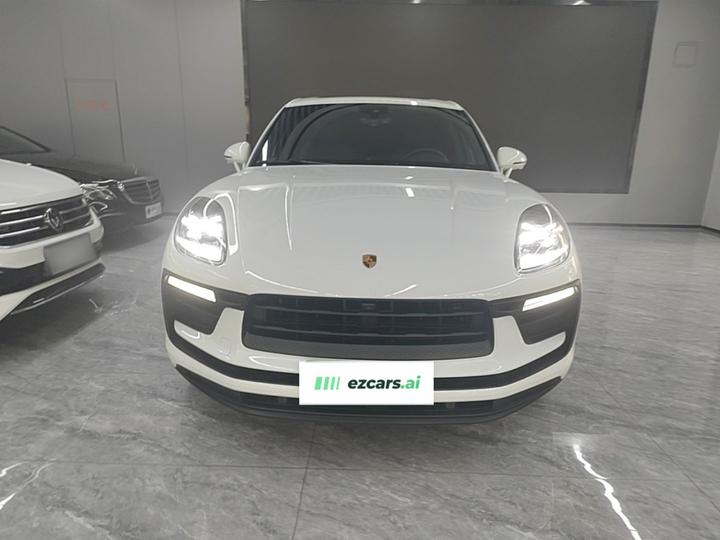 2024 Macan 2.0T photo 2