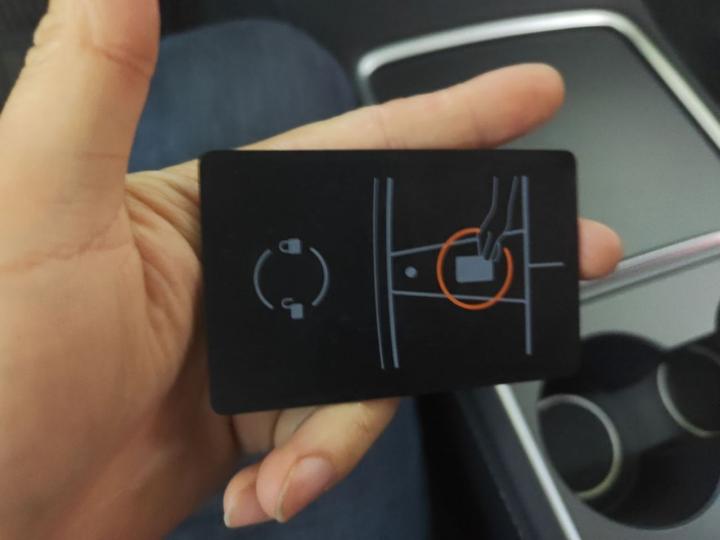 Model Y 2021 Standard Range RWD photo 8