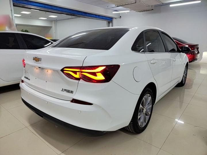 Cruze 2021 320 AT photo 6