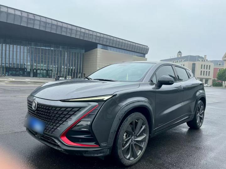 UNI-T 2020 1.5T Premium