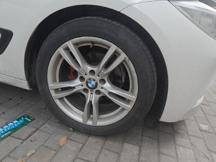 3 SeriesGT 2014 320i Design Package photo 8