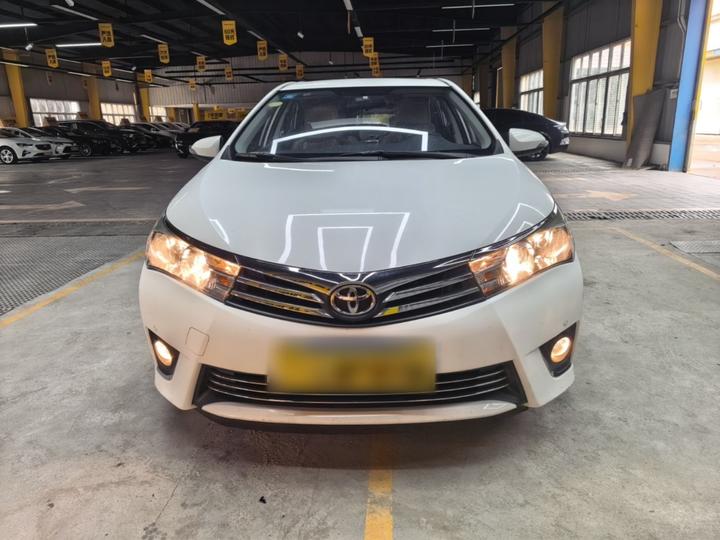 Corolla 2014 1.6L CVT GL-i photo 2