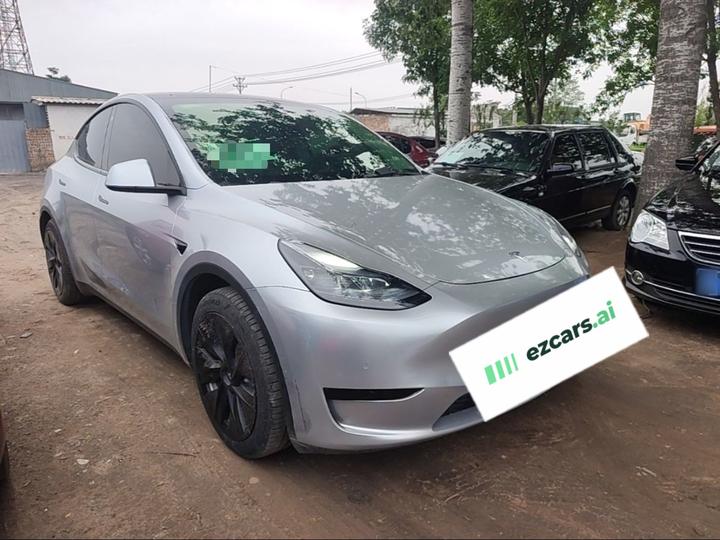 Model Y 2022 Facelift RWD photo 3