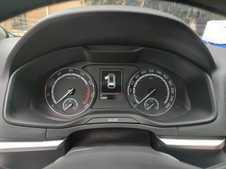 Karoq 2021 TSI280 Luxury photo 4