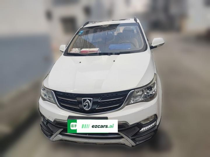 730 2016 1.5L MT Luxury 7-Seater photo 2
