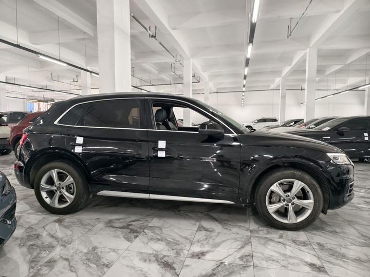Q5L 2020 Facelift 40 TFSI Progressive photo 4