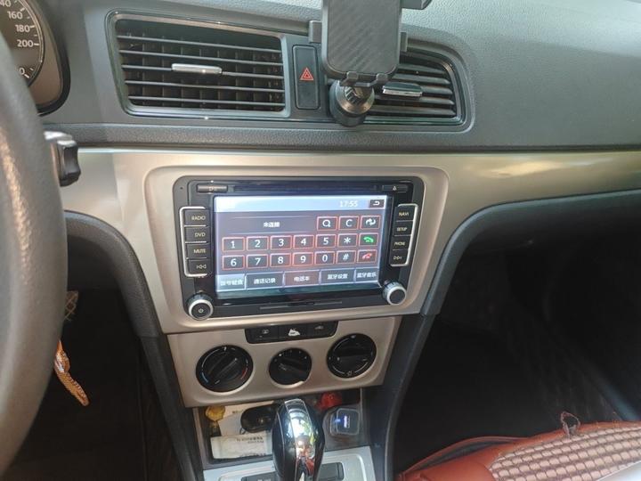 2013 1.6L AT photo 5