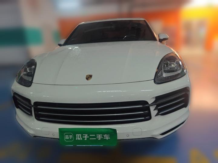 2019 Cayenne 3.0T photo 2