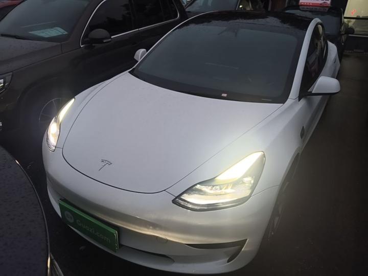 Model 3 2022 RWD photo 2
