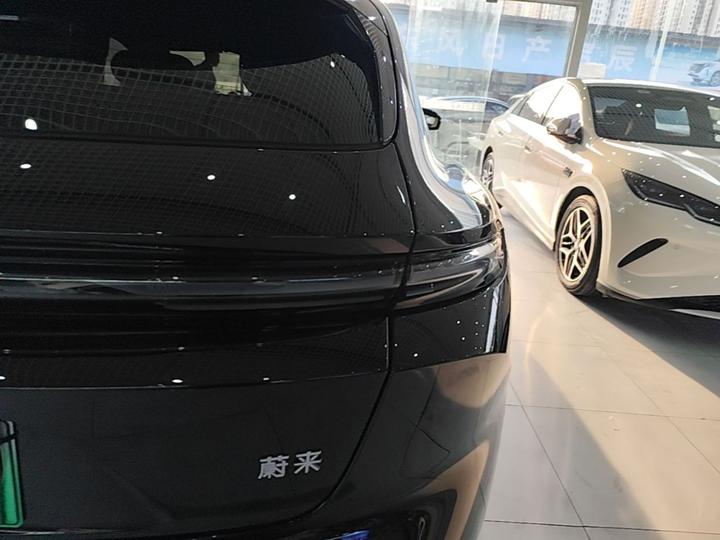 ET5T 2024 75kWh Touring photo 7