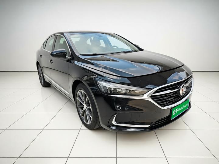LaCrosse 2022 652T Luxury photo 3