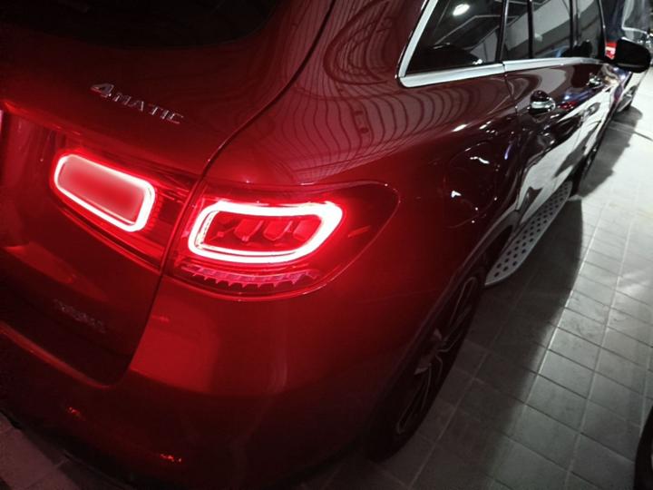 GLC 2020 Facelift GLC 260 L 4MATIC Luxury photo 7
