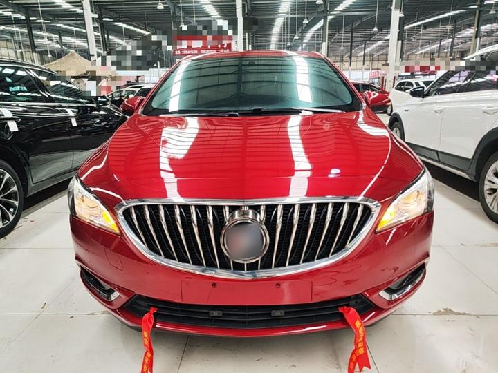 Verano 2015 Sedan 20T DCT Leading photo 2