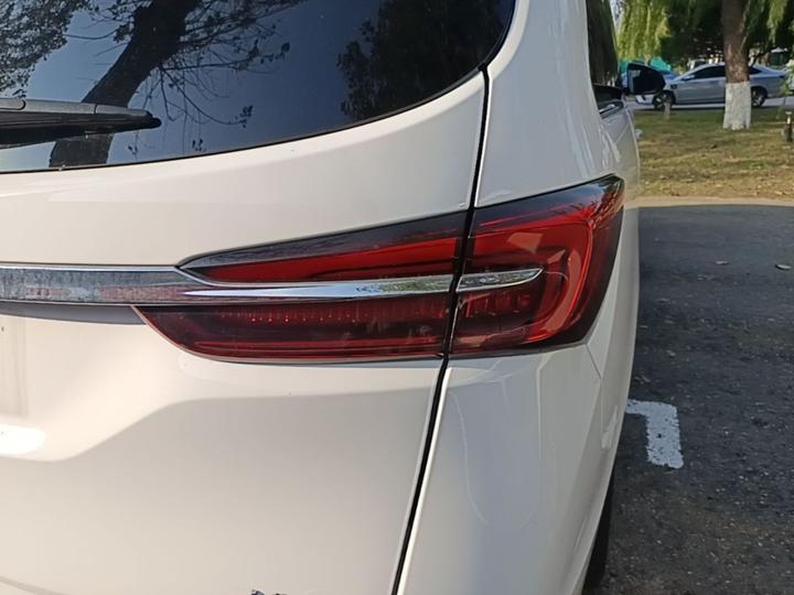 GL8 2023 Facelift Luxury photo 7