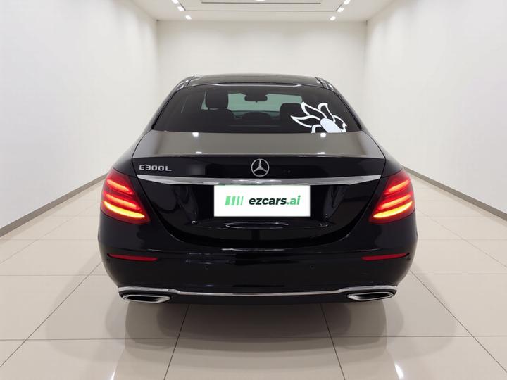 E-Class 2019 Facelift E 300 L Luxury photo 5