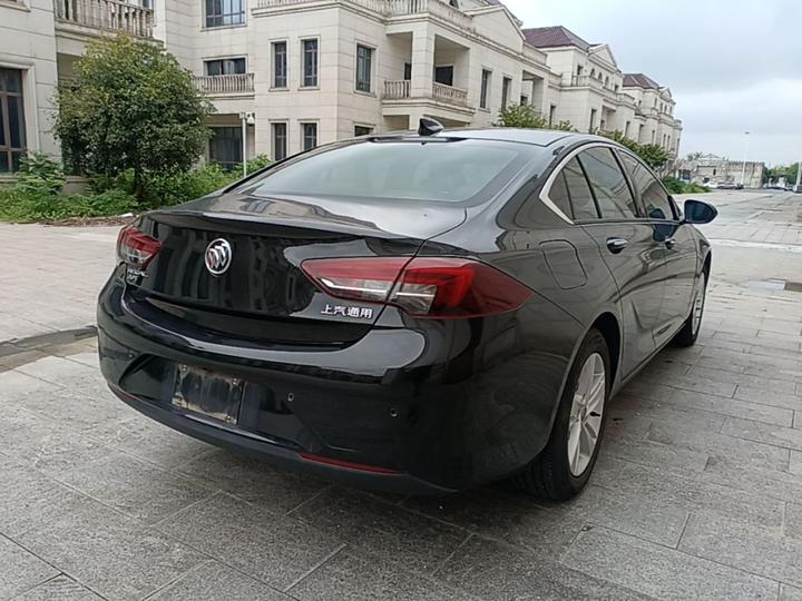 Regal 2019 20T Elite China VI photo 4