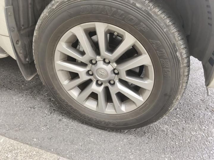 Prado 2019 3.5L AT TX-L Exclusive photo 8