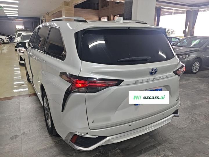 Sienna 2023 2.5L Hybrid Comfort photo 4