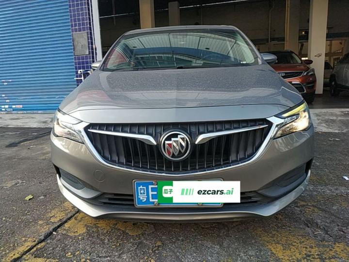 GL6 2019 18T 6-Seater Luxury China VI photo 2