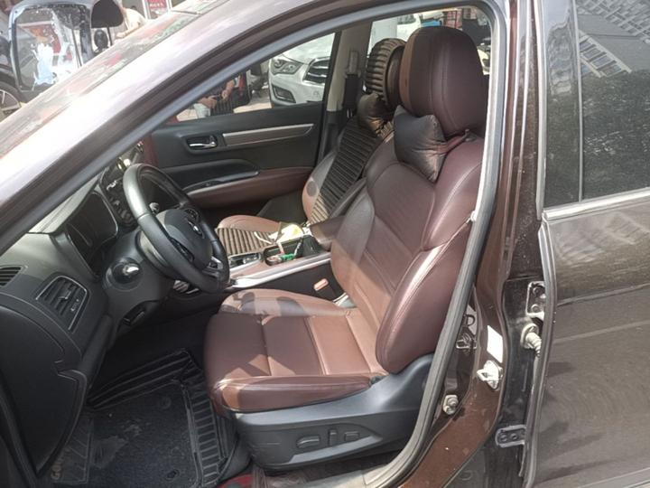 2018 2.5L RWD 120 photo 7