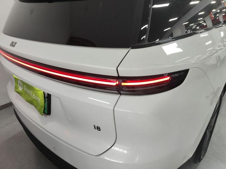 Li Auto i8 2025 Standard photo 7