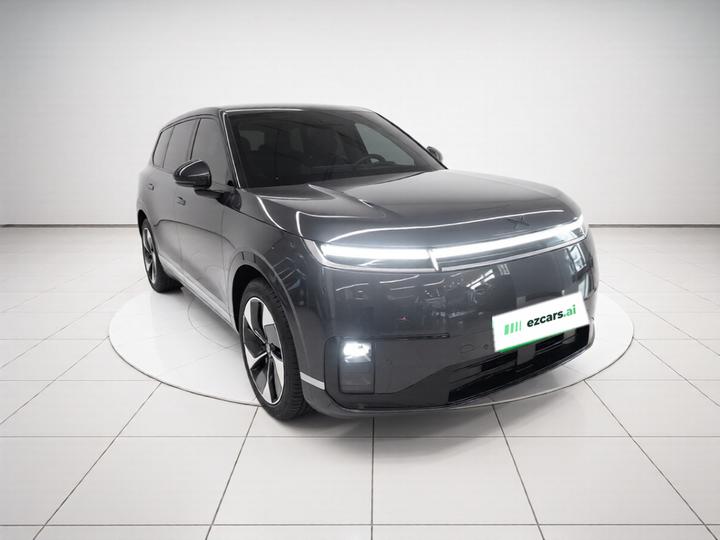 GX 2026 EREV 1585 AWD UltraSE photo 3