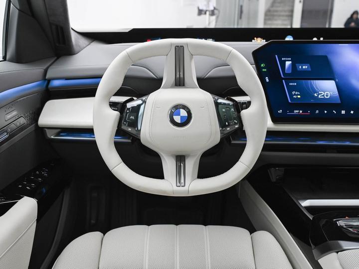 7 Series Facelift 740Li Leading M Sport Package photo 8