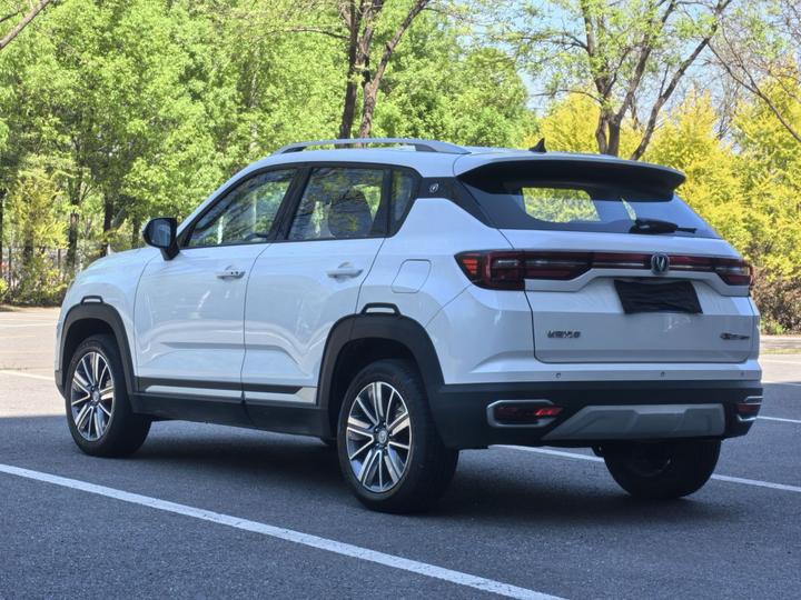 CS35PLUS 2019 1.6L MT photo 4