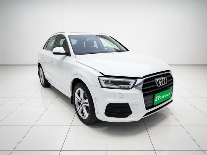Q3 2017 35 TFSI photo 3