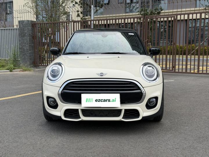 2021 1.5T COOPER photo 2