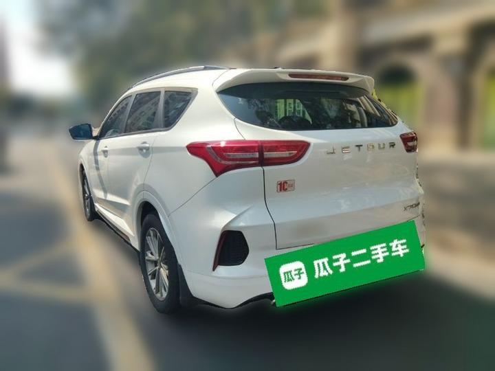 X70 2020 1.5T MT Cruise 6-Seater photo 5