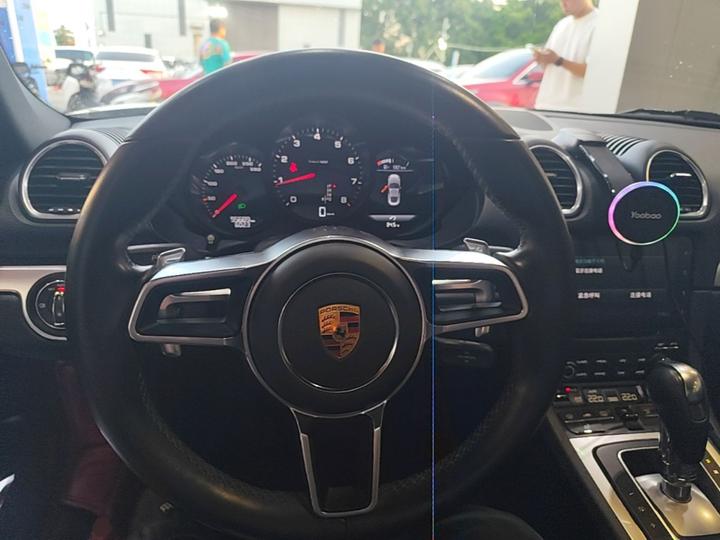718 2016 Cayman 2.0T photo 2