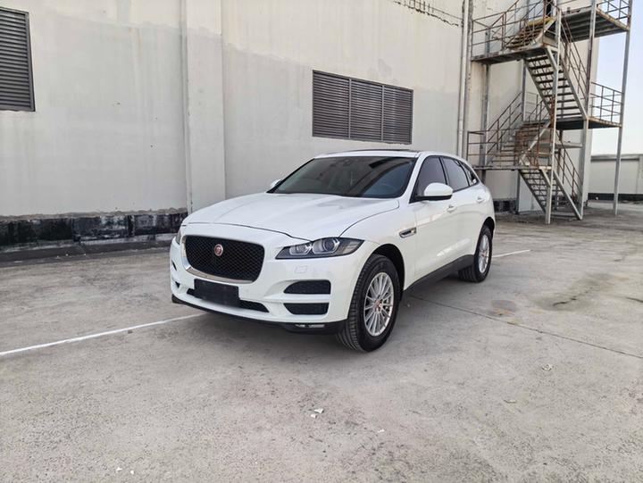 F-PACE 2016 2.0T RWD Exclusive