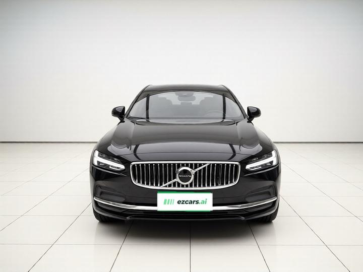 S90 2025 B5 Luxury photo 2