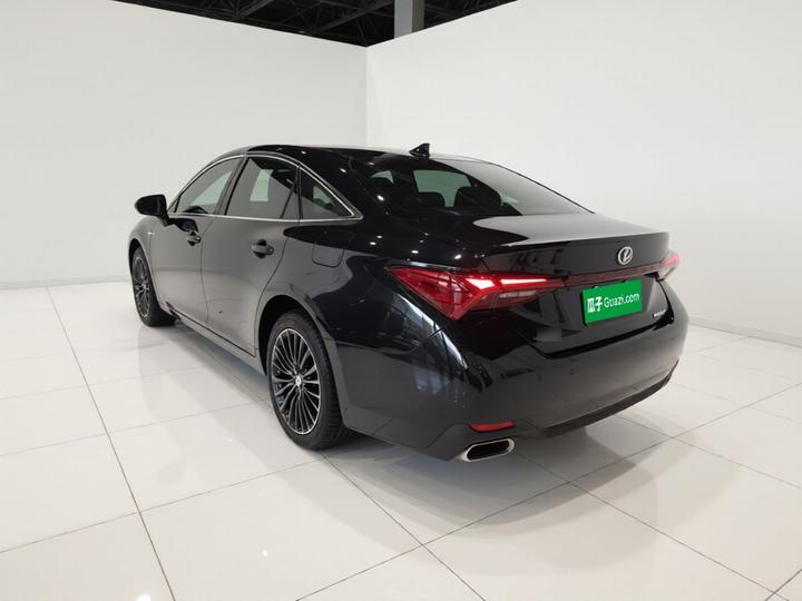 Avalon 2022 2.0L XLE Exclusive photo 4
