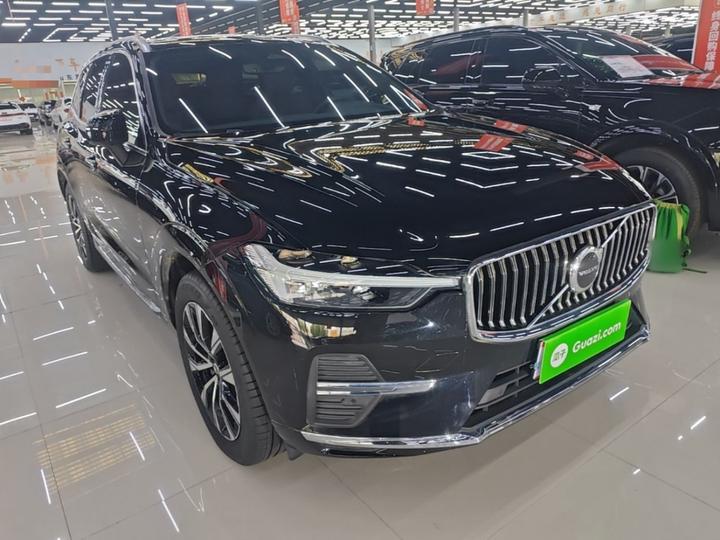 XC60 2023 B5 AWD Luxury photo 3