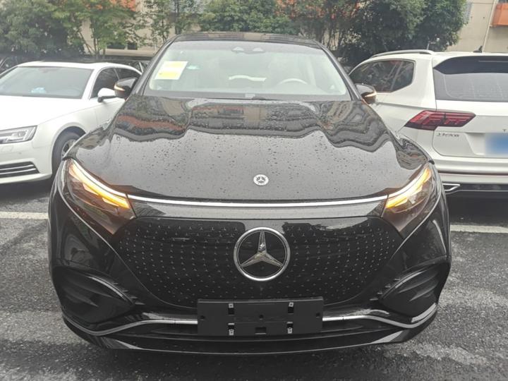 EQS SUV 2025 500 4MATIC photo 2