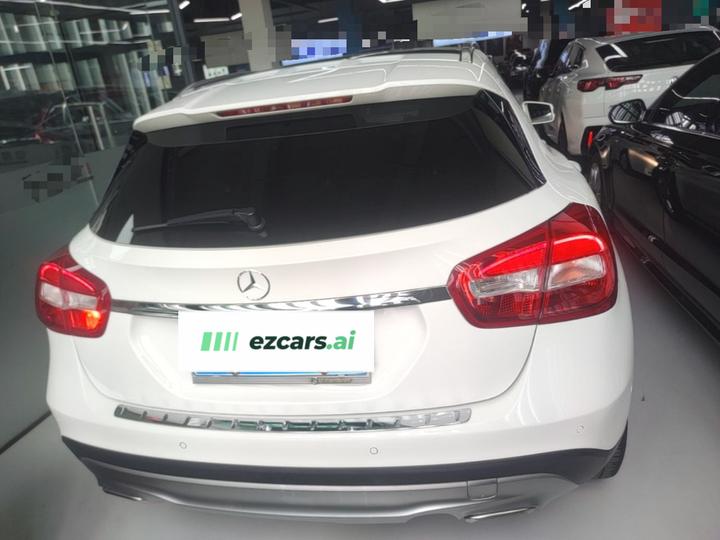 GLA 2016 GLA 200 Dynamic photo 3